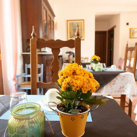 Hotel Il Vecchio Noce Brugnato Esterno foto