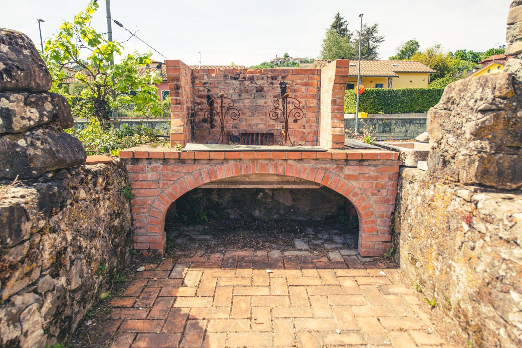 Hotel Il Vecchio Noce Brugnato Esterno foto