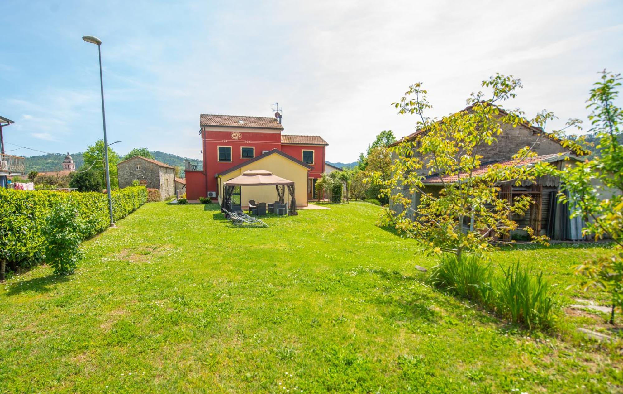 Hotel Il Vecchio Noce Brugnato Esterno foto