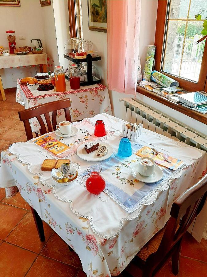 Hotel Il Vecchio Noce Brugnato Esterno foto